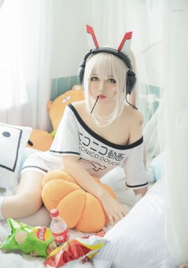 国产大妈与小伙子_720动漫在线观看