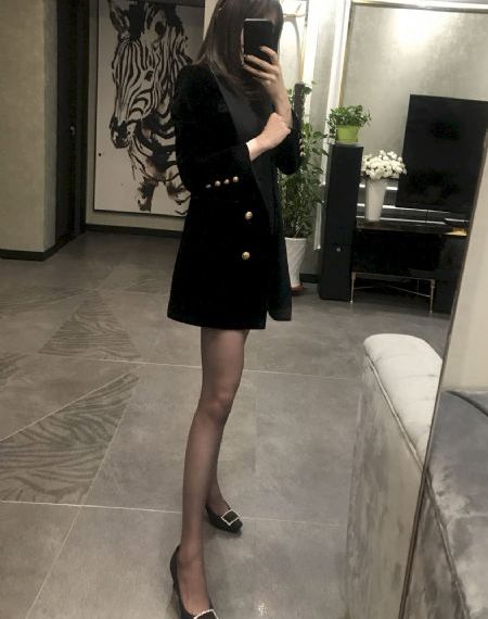 欧美贵妇惊艳走秀视频_DVD免费观看视频
