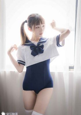 美女搭车色诱司机_720迅雷电影在线