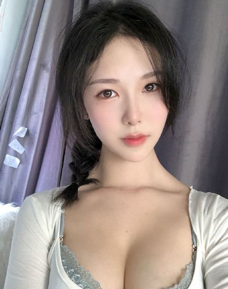 97精品国产综合久久_1080P高清迅雷在线观看