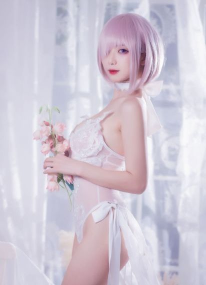 欧美比基尼大赛_720免费全集观看