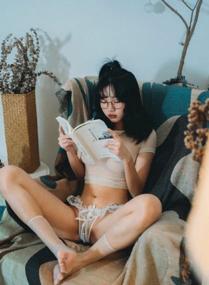 欧美气质美女直播_1080P免费全集观看