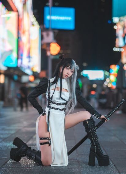 欧美硬汉大叔头像_BD英语电影在线观看