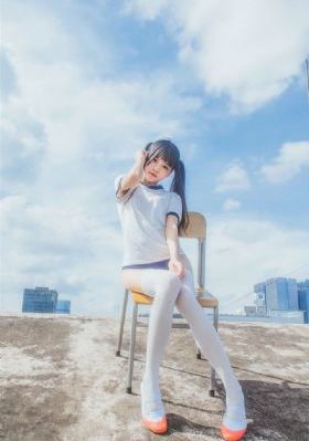91在线精品啪婷婷_BD完整在线观看