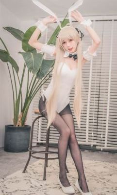 欧美巨乳h_BD英语在线观看