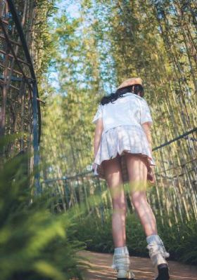 农村国产一级毛卡片_高清免费观看电视剧